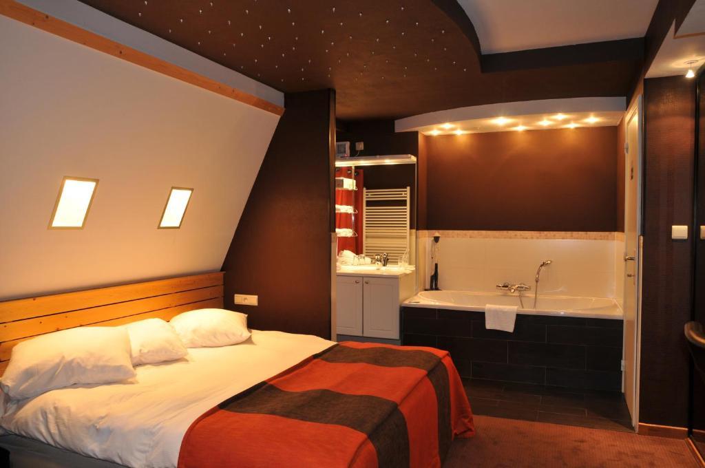 Hotel Panorama Bouillon Room photo